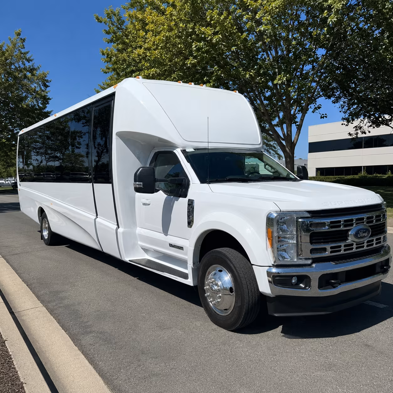 cupertino corporate shuttle buses for cupertino businesses