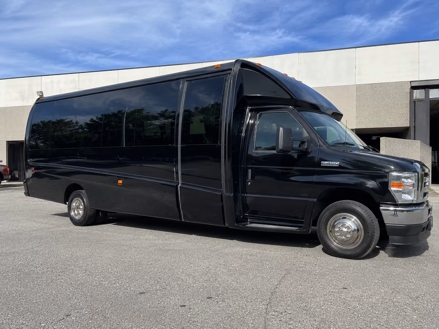 get your group to shoreline amphitheatre levi s stadium and sap center without the parking headache