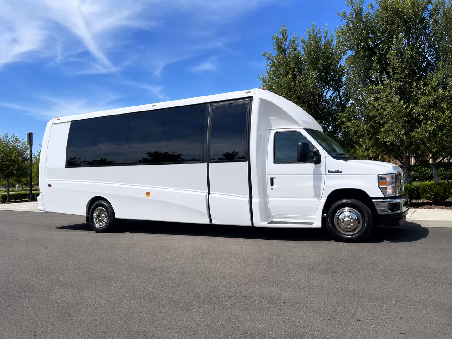 napa shuttle buses for napa employees