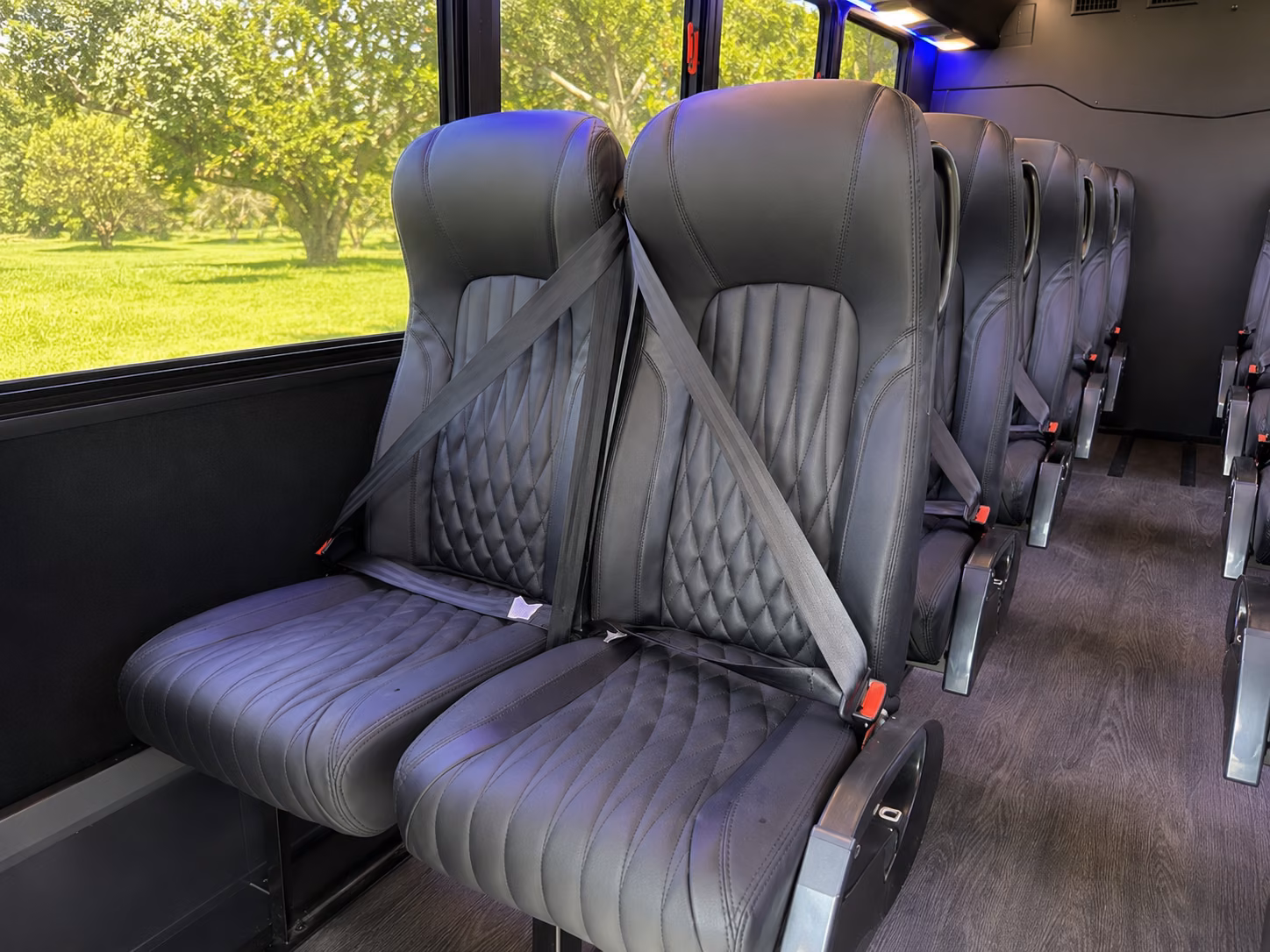 redwood city airport transfer charter buses for redwood city groups