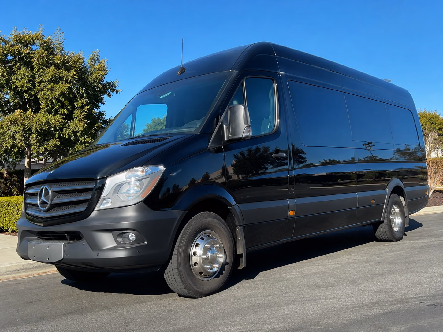 santa clara youth sports team and fan group bus rentals in santa clara