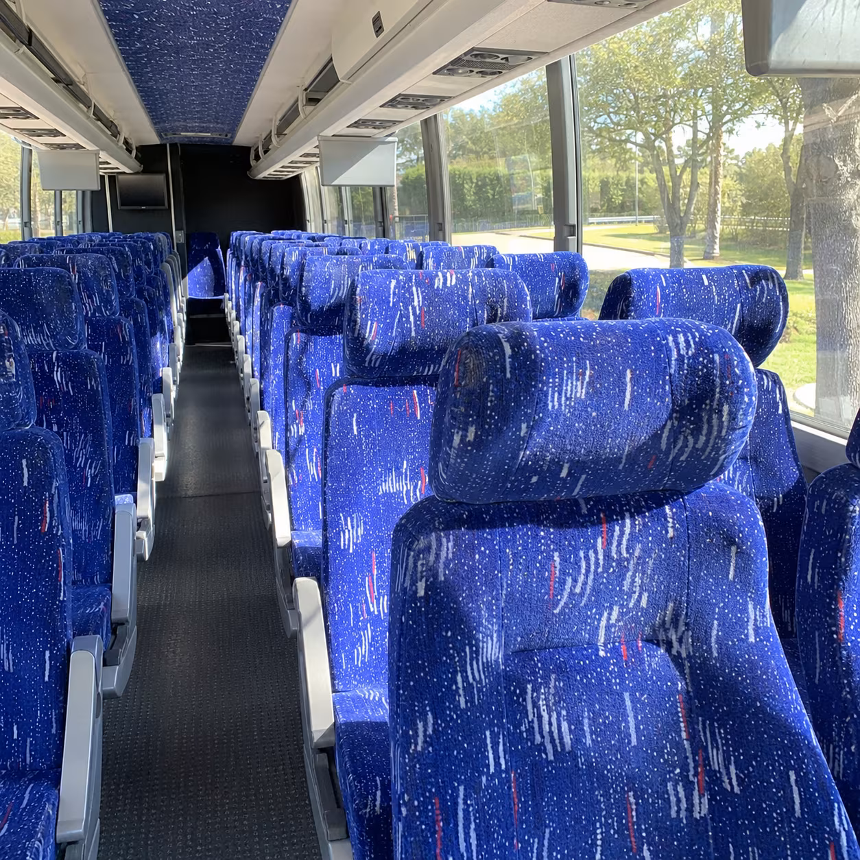 sausalito timely charter buses for sausalito wedding guests