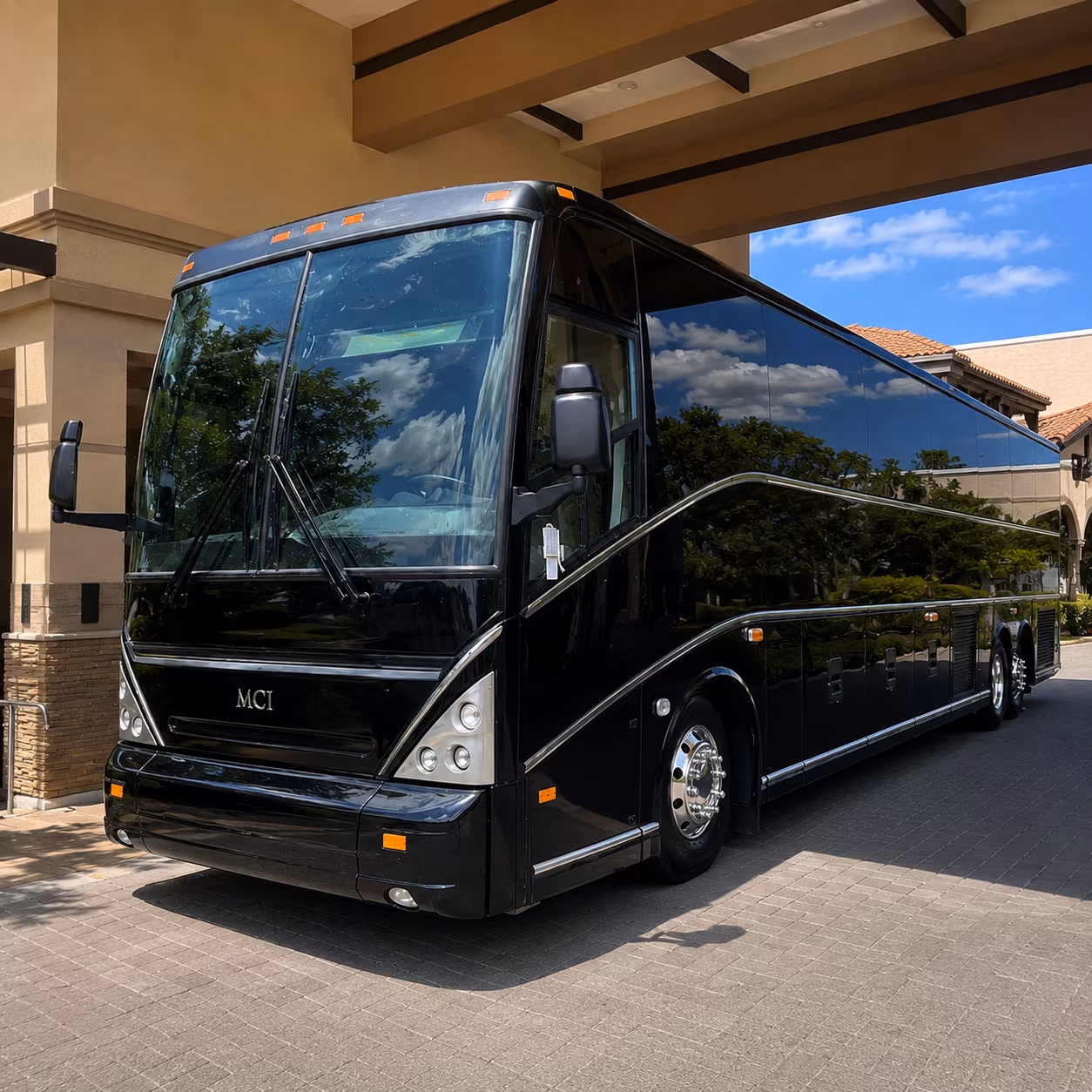 tiburon bus rentals