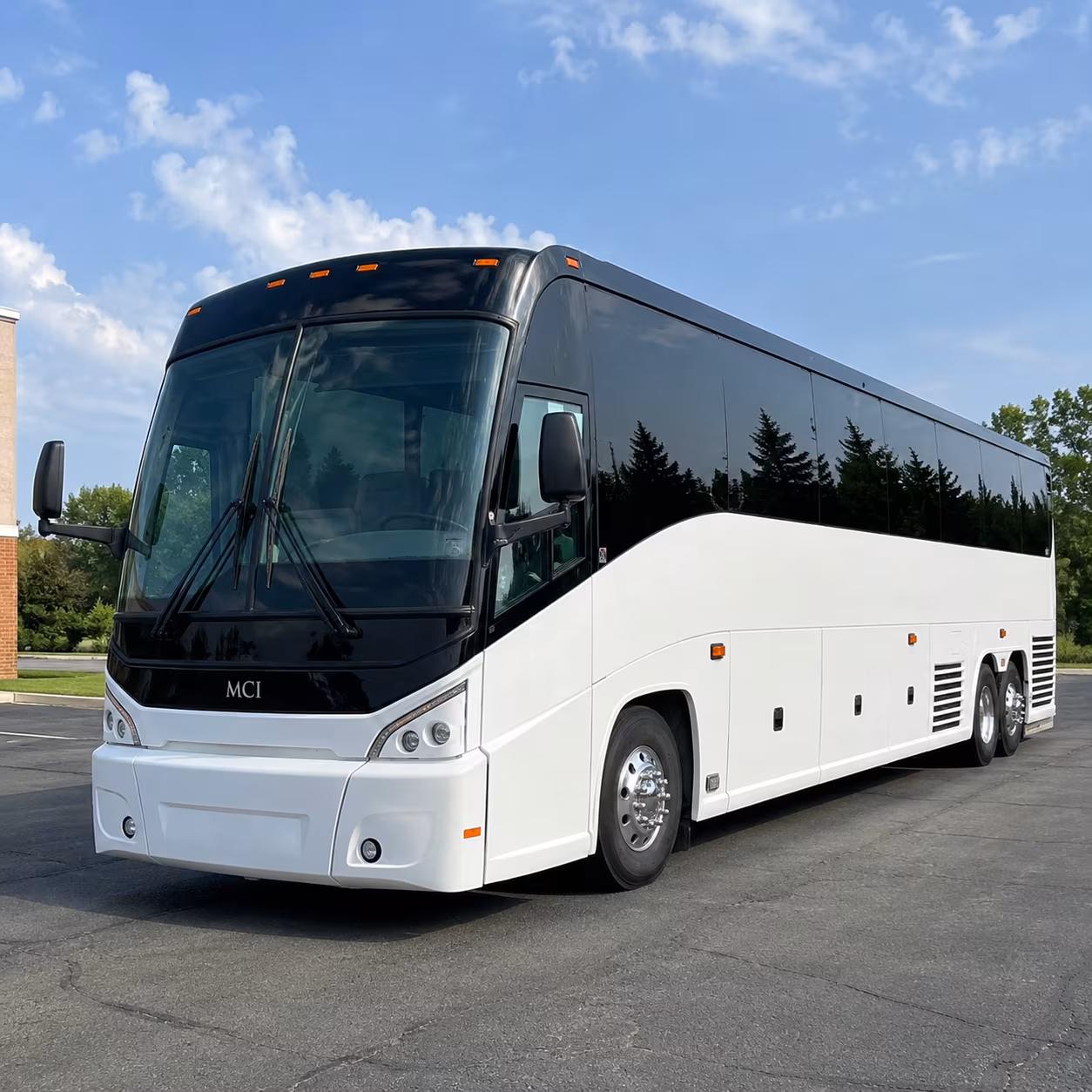 with so many tech campuses and corporate events in sunnyvale group airport runs are a daily need
