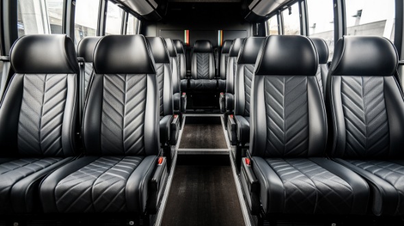 15 passenger minibus rental santa clara